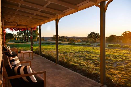 Létesítmények, Sunset Retreat - 4 bedroom home with sunset views in Yandoit