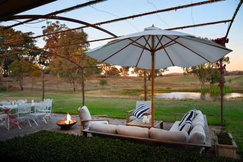 Létesítmények, Sunset Retreat - 4 bedroom home with sunset views in Yandoit