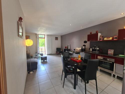 . Charmante maison avec jardin, au cœur du Berry, proche rivière et randonnées - FR-1-591-57