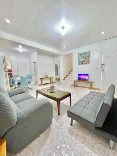 White House Villa