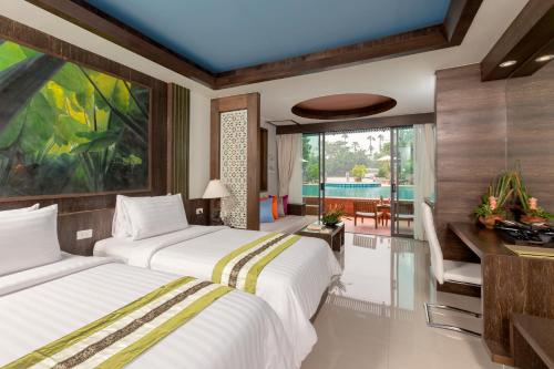 Naina Resort & Spa Phuket - 수영장