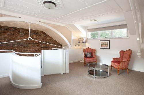 Mezzanine Magic Bondi Junction - image 3