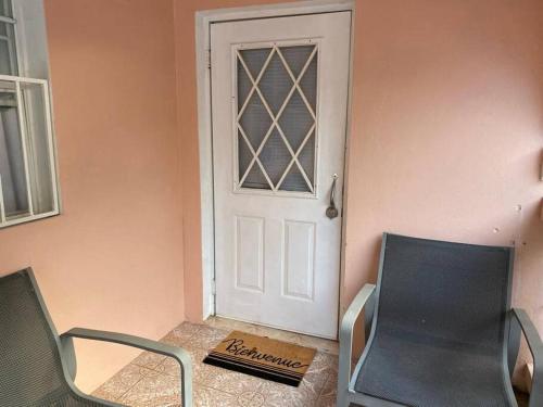 Moho's Cozy Bungalow in Quarter of Orleans