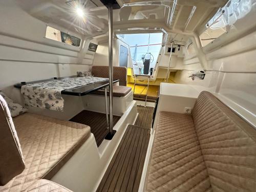 Floating Home - Übernachten auf einer Segelyacht im Hafen, Friedrichshafen (fotografie 8)
