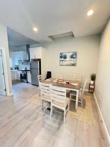 Van Nuys Luxury, near to Universal Studios, and Hollywood in Los Angeles, USA