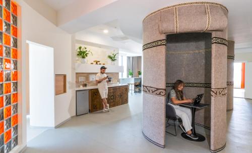 Iekārtas, ololoYurt ethno-hostel & coworking in Bishkek