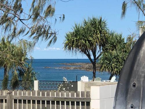 Pet & Family Friendly Ocean Front Beach Cottage, Bargara (zdjęcie 5)