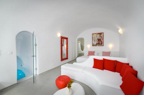 Trieris Villa & Suites - image 2