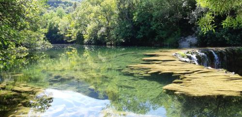 Aux Cyprès du Sud : mer et montagne