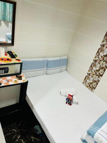 Deluxe Double Room with Shower image 8