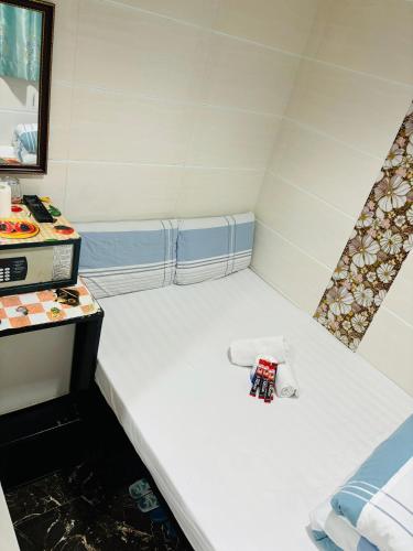 Deluxe Double Room with Shower image 7