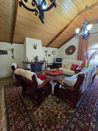 Eni's Villa in Ishull Lezhë