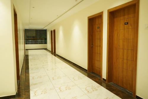 Vestabils, Hotel MADHAVAN INN in Wai