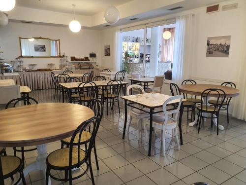 Hotel Villa Esedra 4