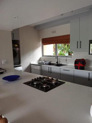 Cocina, San Lameer Villa 12409 in Southbroom