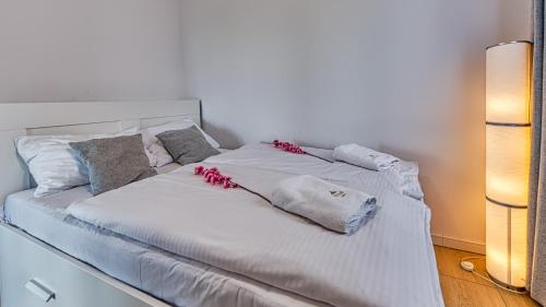 1 double bed, 1 sofa bed