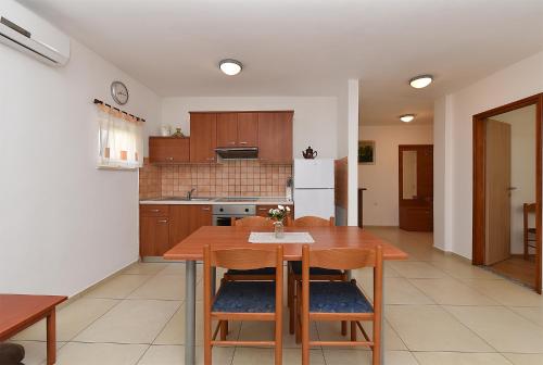 Apartments Medulin 714 - Medulin