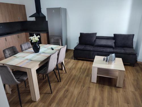 ห้องครัว, Zámeček Čeřov (Zamecek Cerov) in ยีชีน