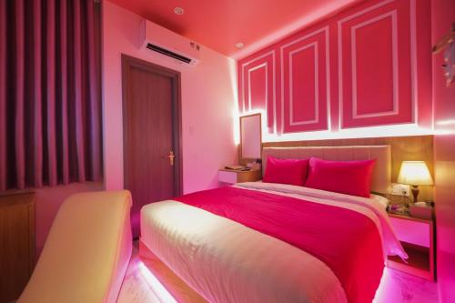 Double Room image 5
