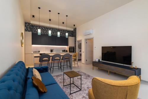 One-Bedroom Apartment with Terrace
