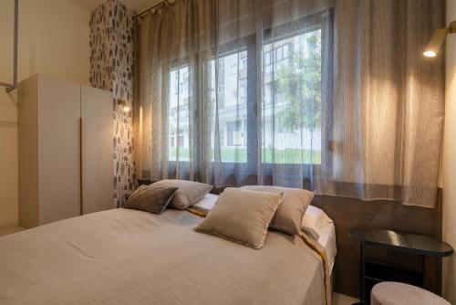 Two-Bedroom Apartment with Terrace image 2
