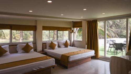 Damodar River Retreat, Uluberia in Orphuli