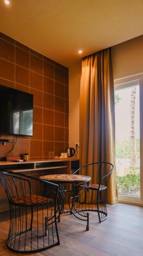 Facilities, Damodar River Retreat, Uluberia in Orphuli
