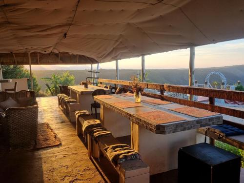 Rainforest Ridge Eco Resort in Kurland