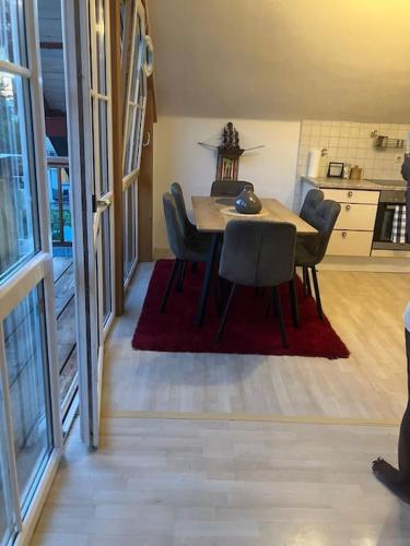 Kitchen, Untersberg und Festungsblick in Puch bei Hallein