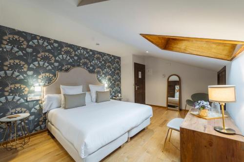 1 queen bed