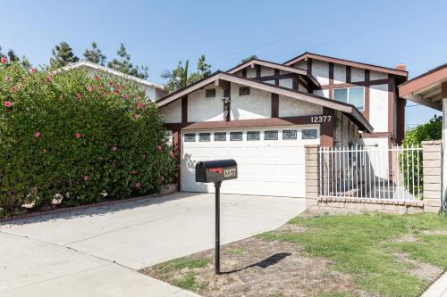 Covello - 3 BR with backyard - North Hollywood home in Los Angeles, USA