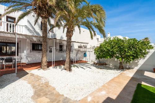 Casa en Cabo de Gata con barbacoa y Jardín, cerca de la playa (Casa en Cabo de Gata con barbacoa y Jardin, cerca de la playa) in 加塔角