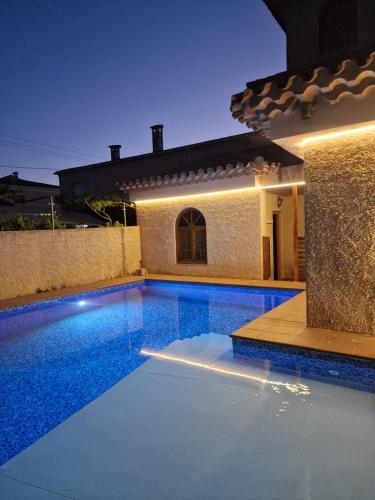 Villa los Dulces-Piscina Privada