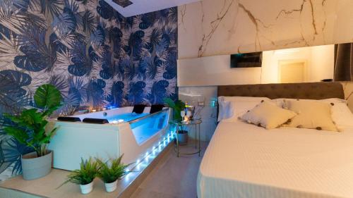 MAZZINI LUXURY JACUZZY SUITE Catania 5