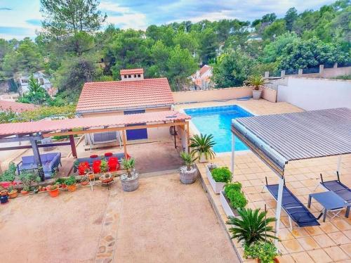 Chalet, piscina y barbacoa gîte à louer Venta del Potro