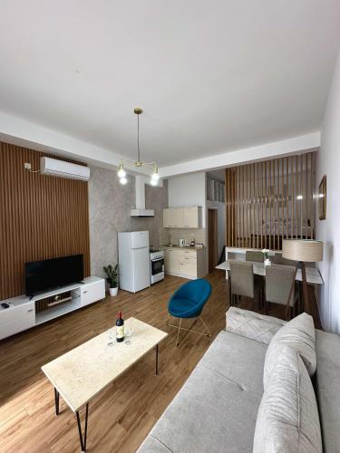 Apartments Golden View - image 5