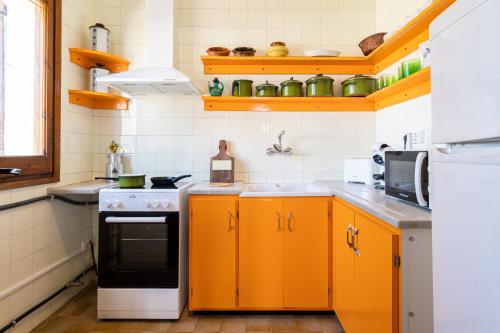 Cozy house in Priorat! Barbecue & Relax - Climbing & Views in Poboleda