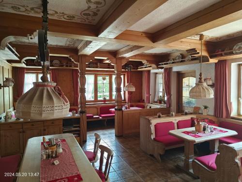 餐廳, Alpen Hotel Martin in 內塞爾旺