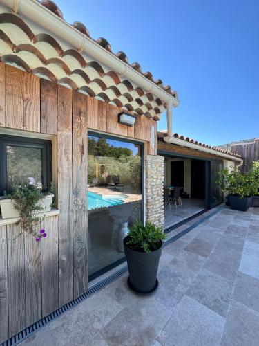 Faciliteiten, L'Atelier d'André (L'Atelier d'Andre) in Beaumes De Venise