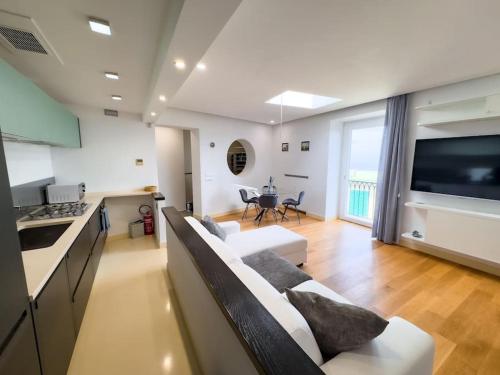 Villa Elba • Panoramica, Naples (photo 9)