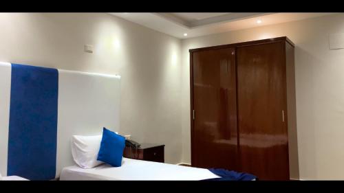 Elite Hotel - image 3