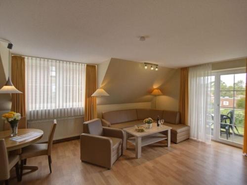 Facilities, Top floor apartment by the golf course in Wulfen