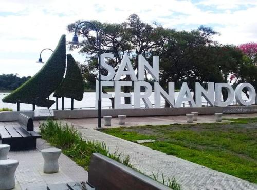 Cálido y Sencillo Monoambiente a 100 m Estación SF