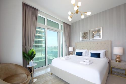 Incredible Sea view 2BHK - Private beach Access - Emaar Beachfront, Dubai (photo 7)