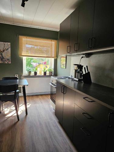 ห้องครัว, Lilla Älvbrogården i stan (Lilla Alvbrogarden i stan) in อาเวสตา