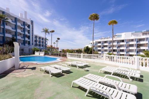 OkStay Studio in Green Park, relax, pool and sun