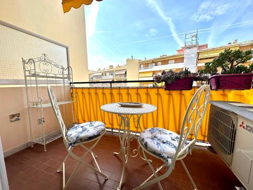 2P near train station Menton ideal Grand Prix Monaco - Location saisonnière - Menton