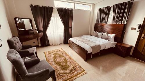 Forest Inn Lodges & Resort - image 9