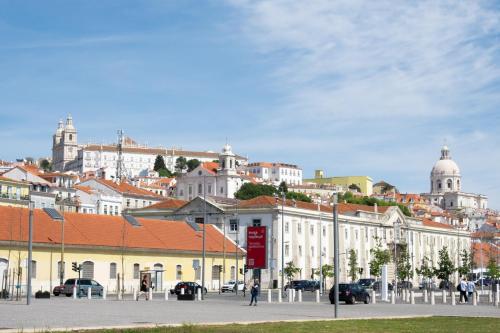 Apartment in Alfama near Metro & Cafés - TTL126 - image 12