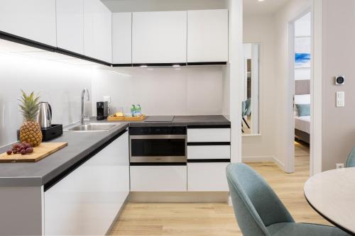 2 bedrooms, 3 beds